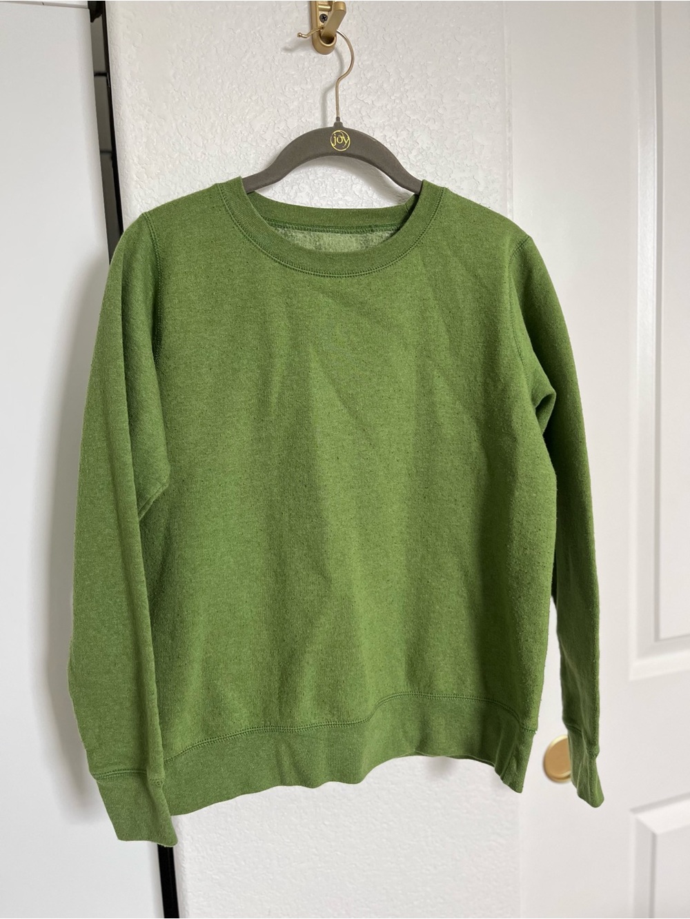 Vintage Classic Women's Crewneck Sweater in Green Soft Feel Size Small Casual